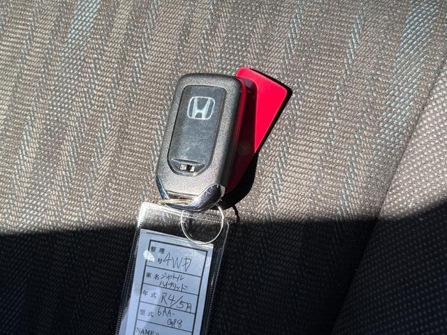 シャトル ハイブリッド　ホンダセンシング　４ＷＤ　社外ナビ　バックカメラ　ＥＴＣ　Ｂｌｕｅｔｏｏｔｈ　ドラレコ前後（26枚目）