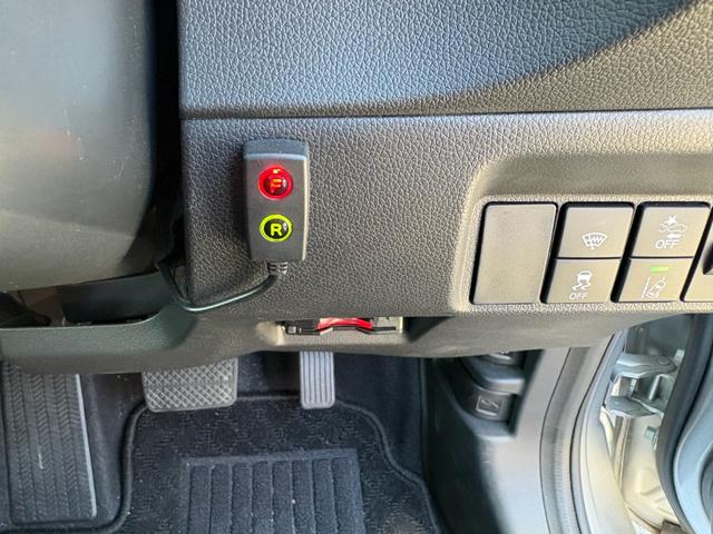 シャトル ハイブリッド　ホンダセンシング　４ＷＤ　社外ナビ　バックカメラ　ＥＴＣ　Ｂｌｕｅｔｏｏｔｈ　ドラレコ前後（32枚目）