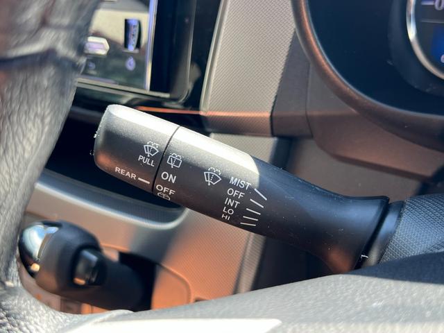 ムーヴ カスタム　ＲＳ　４ＷＤ　ターボ　ＭＯＭＯステアリング　ＬＥＤヘッドライト　ＥＴＣ　スマートキー　プッシュスタート　エンジンスターター（13枚目）