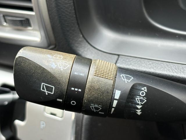 ハイエースワゴン ＧＬ　４ＷＤ　１０人乗り　ＴＶ、ナビ　Ｂｌｕｅｔｏｏｔｈ　キーレス　オートライト　バックカメラ（20枚目）