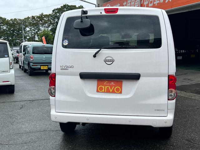 ＮＶ２００バネットバン ＧＸ　４ＷＤ　ワンオーナー　オートライト　ＥＴＣ　２／５人乗り（6枚目）