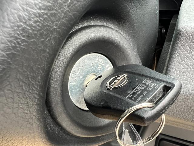ＮＶ２００バネットバン ＧＸ　４ＷＤ　ワンオーナー　オートライト　ＥＴＣ　２／５人乗り（22枚目）