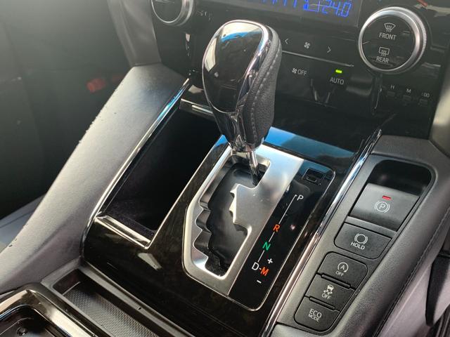 アルファード ２４０Ｓ　Ｃパッケージ　ＳＤナビ　ハーフレザーシート　両側パワースライドドア　バックカメラ　ドラレコ　Ｂｌｕｅｔｏｏｔｈ（17枚目）