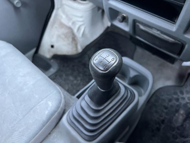 クリッパートラック ＳＤ　４ＷＤ　５速マニュアル　エアコン　パワステ（15枚目）