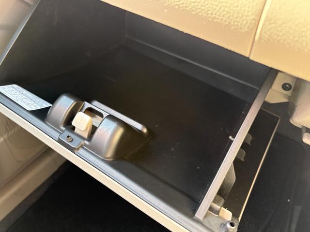 ワゴンＲ ＦＡ　４ＷＤ　ＣＤプレーヤー　シートヒーター　横滑り防止　ベンチシート（15枚目）