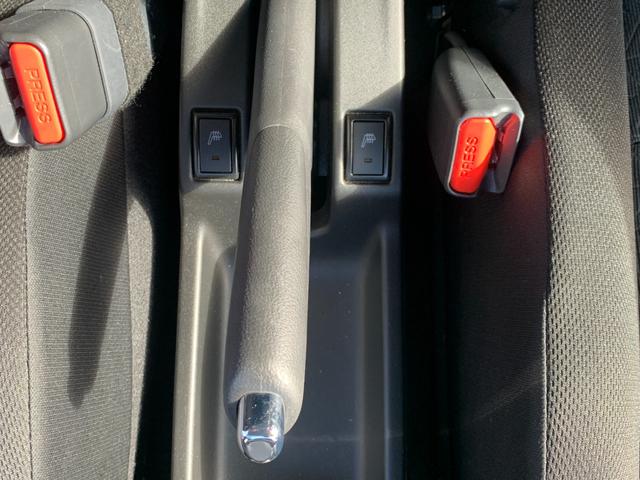 スイフト ＸＧ　ワンオーナー　セーフティサポート　パドルシフト　オートライト　クルーズコントロール　スマートキー　ＥＴＣ　シートヒーター（16枚目）