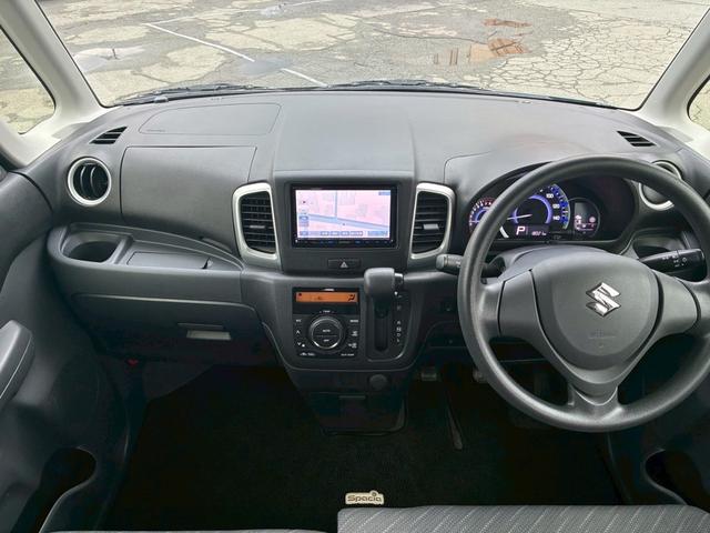 スペーシア Ｇ　４ＷＤ　ワンオーナー　社外ナビ・ＴＶ　シートヒーターＢｌｕｅｔｏｏｔｈ　スマートキー（8枚目）