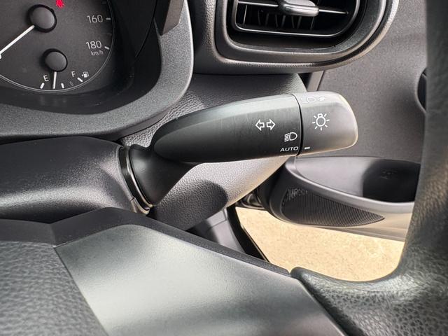 ヤリス X ディスプレイオーディオ ナビ Bluetooth バックカメラ ETC オートライト スマートキー プッシュスタート(14枚目)