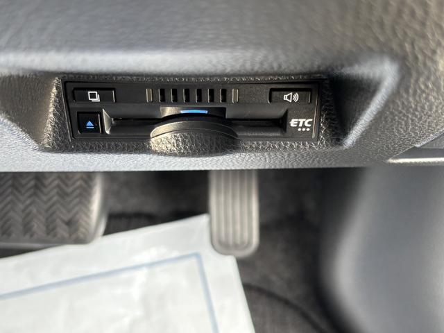 ヤリス X ディスプレイオーディオ ナビ Bluetooth バックカメラ ETC オートライト スマートキー プッシュスタート(18枚目)