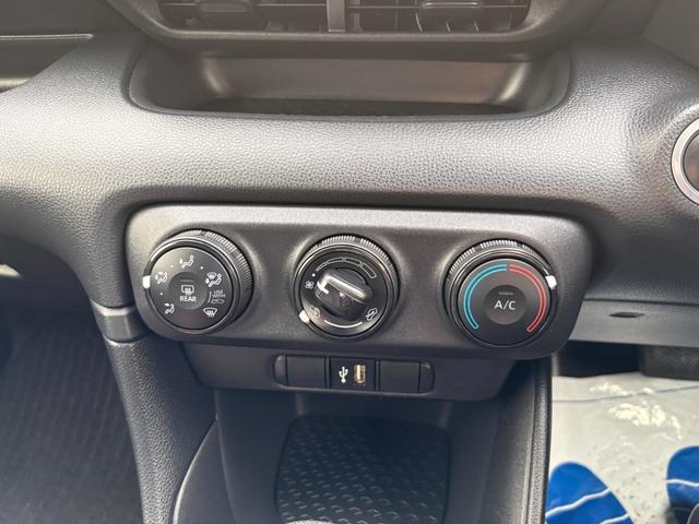 ヤリス X ディスプレイオーディオ ナビ Bluetooth バックカメラ ETC オートライト スマートキー プッシュスタート(22枚目)