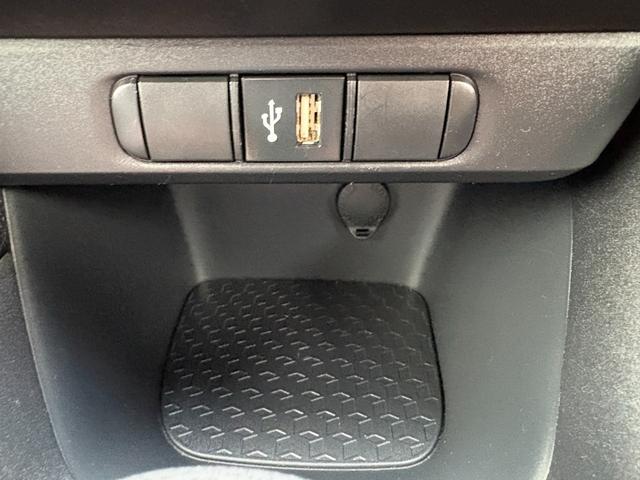 ヤリス X ディスプレイオーディオ ナビ Bluetooth バックカメラ ETC オートライト スマートキー プッシュスタート(24枚目)