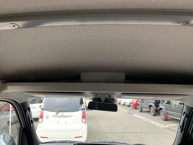 ハイゼットカーゴ ＤＸ　４ＷＤ　ＣＤオーディオ　キーレス　スマートアシスト　障害物センサー　アイドリングストップ（9枚目）