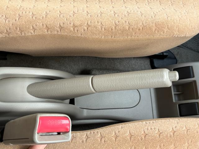 ピノ Ｓ　ＦＯＵＲ　５速マニュアル　ＣＤオーディオ（17枚目）