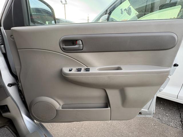 ピノ Ｓ　ＦＯＵＲ　５速マニュアル　ＣＤオーディオ（22枚目）