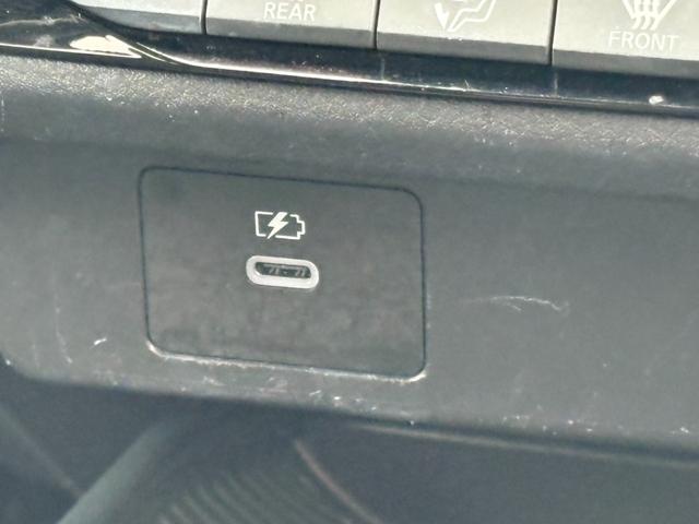 ☆またアフターもバッチリさせていただきます！修理はもちろん車検、板金、塗装、オイル交換やエアコンの調整など気になる部分１つ１つ丁寧に対応させて頂きます！☆