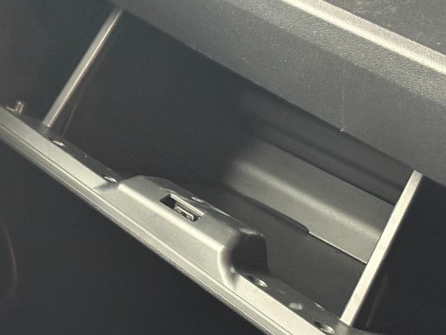 ☆営業スタッフは中古車販売士を持つエリート！「迅速」「丁寧」「わかりやすい」をモットーに日々活動しています！電話、メールでなんでもお答えいたします！☆