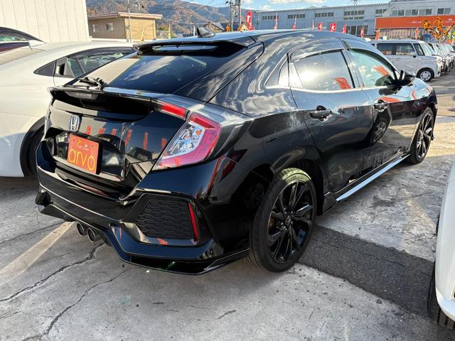 シビック ハッチバック 6速マニュアル 純正ナビ Bluetooth バックカメラ ドライブレコーダー 純正アルミ プッシュスタート スマートキー クルーズコントロール ETC シートヒーター(5枚目)