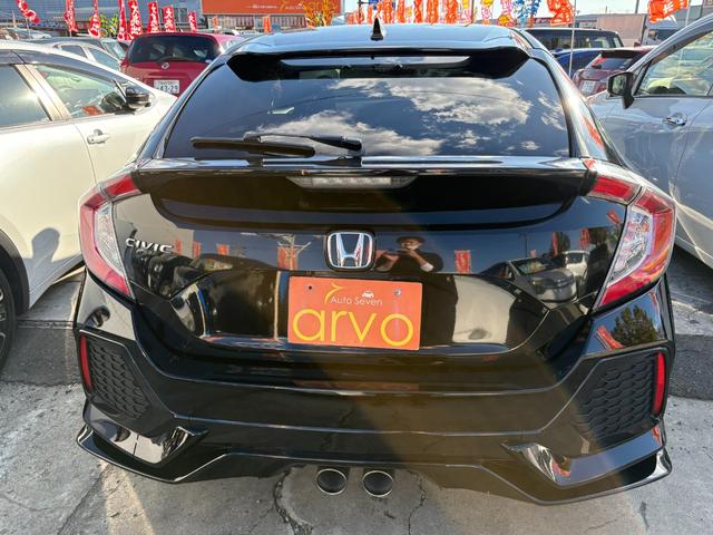 シビック ハッチバック 6速マニュアル 純正ナビ Bluetooth バックカメラ ドライブレコーダー 純正アルミ プッシュスタート スマートキー クルーズコントロール ETC シートヒーター(6枚目)