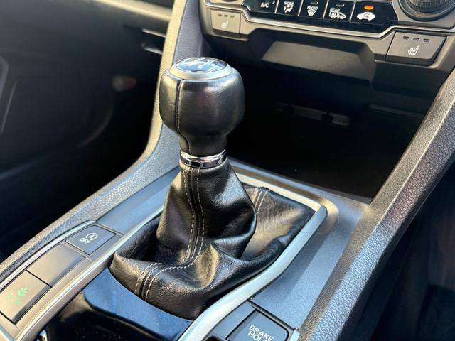 シビック ハッチバック 6速マニュアル 純正ナビ Bluetooth バックカメラ ドライブレコーダー 純正アルミ プッシュスタート スマートキー クルーズコントロール ETC シートヒーター(14枚目)