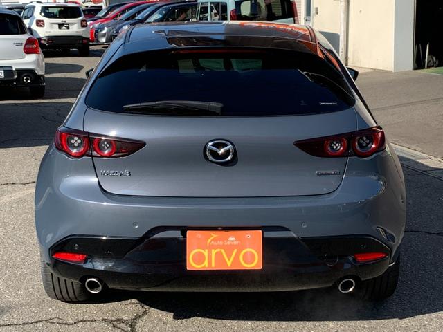 ＭＡＺＤＡ３ファストバック ＸＤプロアクティブ　ツーリングセレクション　純正ナビ　Ｂｌｕｅｔｏｏｔｈ　シートヒーター　ステアリングヒーター　ＥＴＣ　バックカメラ　ＬＥＤヘッドライト　スマートキー　プッシュスタート（6枚目）