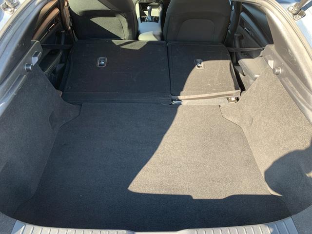 ＭＡＺＤＡ３ファストバック ＸＤプロアクティブ　ツーリングセレクション　純正ナビ　Ｂｌｕｅｔｏｏｔｈ　シートヒーター　ステアリングヒーター　ＥＴＣ　バックカメラ　ＬＥＤヘッドライト　スマートキー　プッシュスタート（8枚目）