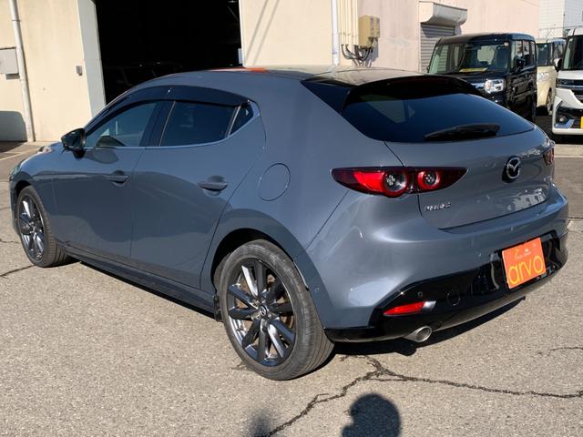 ＭＡＺＤＡ３ファストバック ＸＤプロアクティブ　ツーリングセレクション　純正ナビ　Ｂｌｕｅｔｏｏｔｈ　シートヒーター　ステアリングヒーター　ＥＴＣ　バックカメラ　ＬＥＤヘッドライト　スマートキー　プッシュスタート（10枚目）