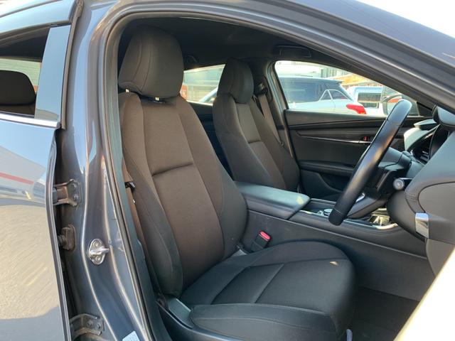 ＭＡＺＤＡ３ファストバック ＸＤプロアクティブ　ツーリングセレクション　純正ナビ　Ｂｌｕｅｔｏｏｔｈ　シートヒーター　ステアリングヒーター　ＥＴＣ　バックカメラ　ＬＥＤヘッドライト　スマートキー　プッシュスタート（33枚目）