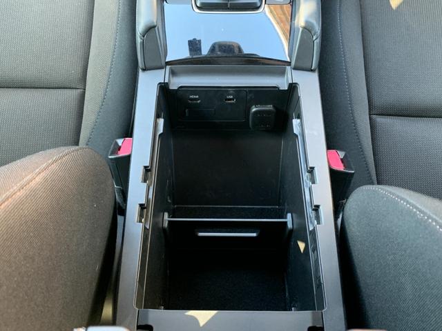 ＭＡＺＤＡ３ファストバック ＸＤプロアクティブ　ツーリングセレクション　純正ナビ　Ｂｌｕｅｔｏｏｔｈ　シートヒーター　ステアリングヒーター　ＥＴＣ　バックカメラ　ＬＥＤヘッドライト　スマートキー　プッシュスタート（38枚目）