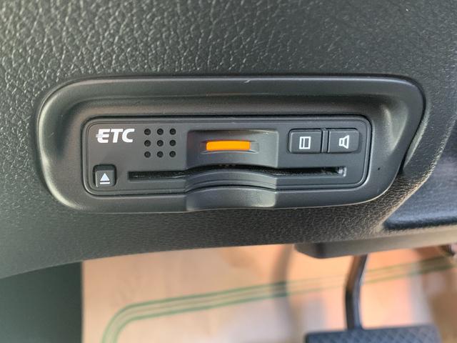 ヴェゼル ハイブリッドＸ　４ＷＤ　ナビ・フルセグＴＶ　バックカメラ　Ｂｌｕｅｔｏｏｔｈ　クルーズコントロール　パドルシフト　ＥＴＣ　スマートキー　プッシュスタート（27枚目）