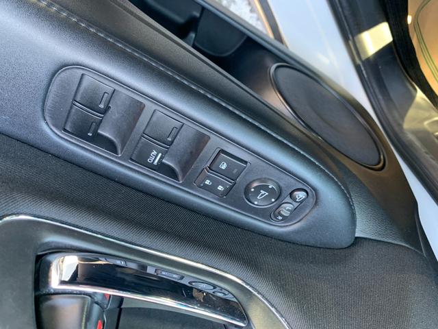 ヴェゼル ハイブリッドＸ　４ＷＤ　ナビ・フルセグＴＶ　バックカメラ　Ｂｌｕｅｔｏｏｔｈ　クルーズコントロール　パドルシフト　ＥＴＣ　スマートキー　プッシュスタート（31枚目）