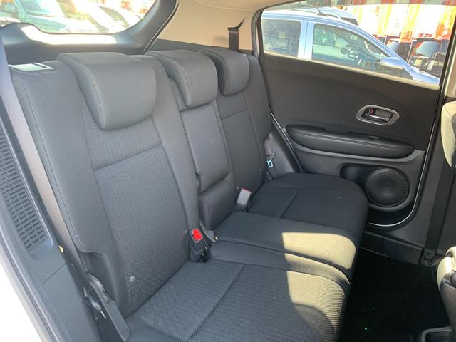 ヴェゼル ハイブリッドＸ　４ＷＤ　ナビ・フルセグＴＶ　バックカメラ　Ｂｌｕｅｔｏｏｔｈ　クルーズコントロール　パドルシフト　ＥＴＣ　スマートキー　プッシュスタート（35枚目）