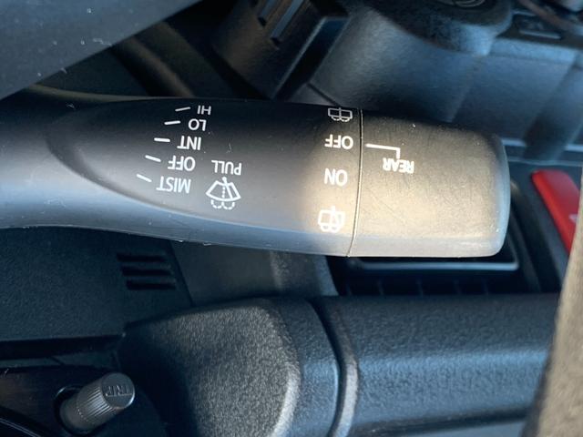 ジムニー ＸＧ　４ＷＤ　５速マニュアル　ナビ・ワンセグＴＶ　ＥＴＣ（19枚目）