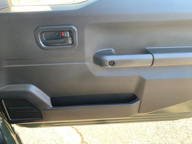 ジムニー ＸＧ　４ＷＤ　５速マニュアル　ナビ・ワンセグＴＶ　ＥＴＣ（23枚目）