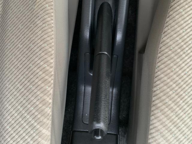 ワゴンＲ ＦＸ　社外ナビ　ＣＤ　ＤＶＤ　アイドリングストップ　５速マニュアル（18枚目）