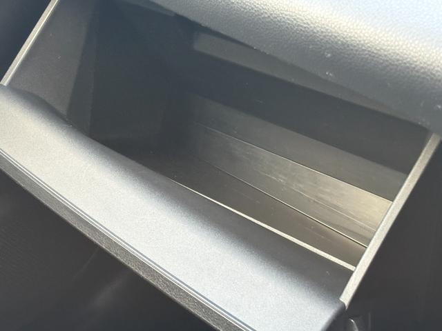 ヤリス ナビ Bluetooth バックカメラ クルーズコントロール ドライブレコーダー ETC(18枚目)