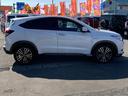 ヴェゼル ハイブリッドＸ　４ＷＤ　ナビ・フルセグＴＶ　バックカメラ　Ｂｌｕｅｔｏｏｔｈ　クルーズコントロール　パドルシフト　ＥＴＣ　スマートキー　プッシュスタート（5枚目）