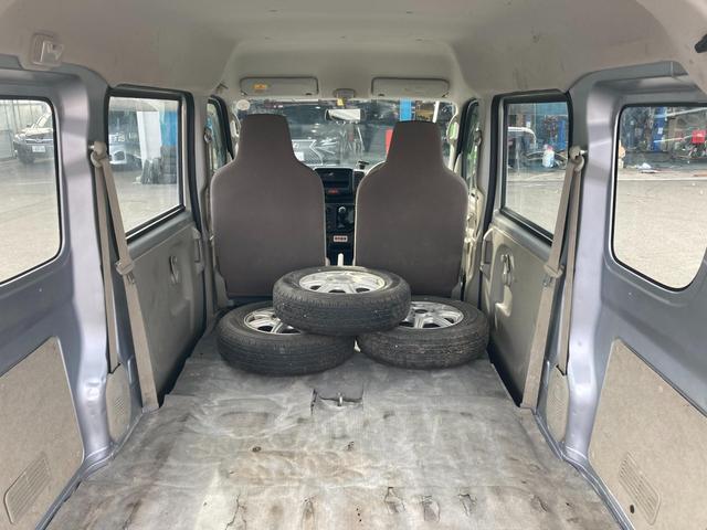 ＮＶ１００クリッパーバン ＤＸ　４ＷＤ　ハイルーフ　運転席・助手席エアバック　ＥＴＣ　寒冷地仕様　エアコン　パワステ（10枚目）