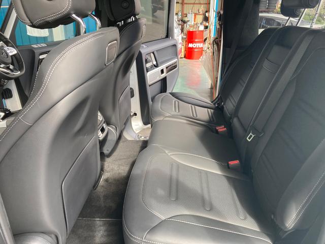 Ｇクラス Ｇ４００ｄ　ＡＭＧライン　４ＷＤ　ディーゼルターボ　パークアシスト　サンルーフ　バックカメラ　ＥＴＣ　障害物センサー　クリアランスソナー　レザーシート　シーンアシスト（9枚目）