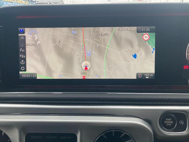 Ｇクラス Ｇ４００ｄ　ＡＭＧライン　４ＷＤ　ディーゼルターボ　パークアシスト　サンルーフ　バックカメラ　ＥＴＣ　障害物センサー　クリアランスソナー　レザーシート　シーンアシスト（17枚目）