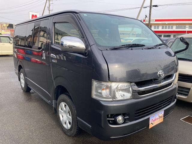 ハイエースバン ロングスーパーGL 4WD 両側スライドドア キーレスエントリー 盗難防止システム 運転席エアバック ABS フルフラット(3枚目)