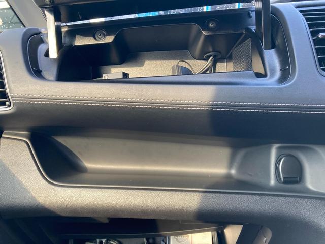 セレナ ハイウェイスター Vセレクション 4WD アルミホイール スマートキー 衝突被害軽減システム クルーズコントロール 両側電動スライドドア レーンアシスト 寒冷地仕様(28枚目)