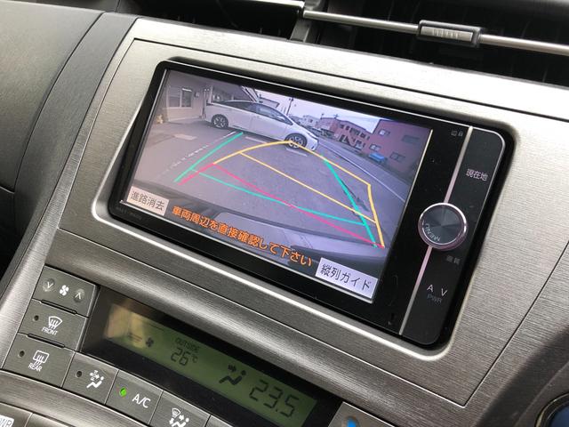 プリウス Ｓ　ワンオーナー　ＳＤナビ　フルセグ　Ｂｌｕｅｔｏｏｔｈ　バックカメラ　ＥＴＣ　ＨＩＤライト　ＯＰフォグ　オートライト　プッシュスタート　スマートキー　スペアタイヤ　記録簿　グー鑑定　グー故障診断（10枚目）