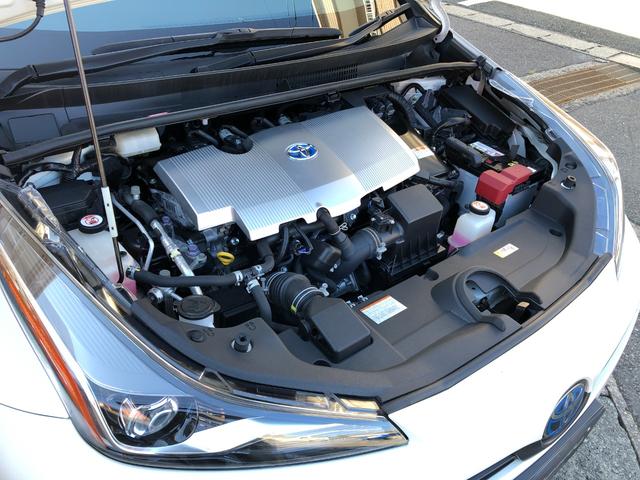 プリウス Ｓ　ワンオーナー　セーフティセンス　ＬＤＡ　ＰＣＳ　ＡＨＢ　レーダークルーズ　ＰＫＳＢ　ＬＥＤヘッド＆フォグ　ＳＤナビ　ＢＴ　Ｂカメラ　ドラレコ　１００Ｖ／１５００Ｗ　記録簿　グー鑑定　グー故障診断（6枚目）