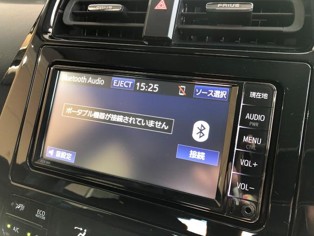 プリウス Ｓ　ワンオーナー　セーフティセンス　ＬＤＡ　ＰＣＳ　ＡＨＢ　レーダークルーズ　ＰＫＳＢ　ＬＥＤヘッド＆フォグ　ＳＤナビ　ＢＴ　Ｂカメラ　ドラレコ　１００Ｖ／１５００Ｗ　記録簿　グー鑑定　グー故障診断（10枚目）