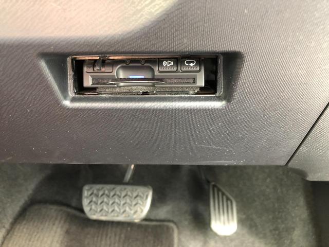 アクア Ｓスタイルブラック　ワンオーナー　プッシュスタート　スマートキー　セーフティセンス　ＰＣＳ　ＬＤＡ　ＰＫＳＢ　先行車発進通知　ＳＤナビ　フルセグＴＶ　ＢＴ　バックカメラ　ＥＴＣ　ドラレコ　記録簿　グー鑑定　グー故障診断（15枚目）