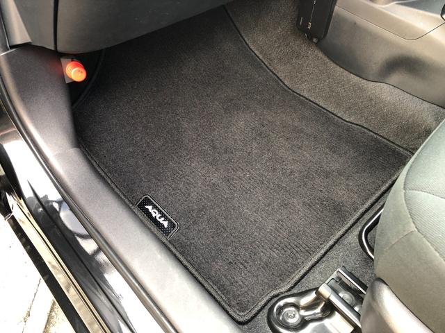 アクア Ｓスタイルブラック　ワンオーナー　プッシュスタート　スマートキー　セーフティセンス　ＰＣＳ　ＬＤＡ　ＰＫＳＢ　先行車発進通知　ＬＥＤライト＆フォグ　ＳＤナビ　フルセグＴＶ　ＢＴ　Ｂカメラ　記録簿　グー鑑定　グー故障診断（66枚目）