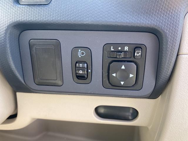 M キーレスエントリー 電動格納ミラー ベンチシート AT 盗難防止システム CD アルミホイール 衝突安全ボディ エアコン フルフラット 修復歴無し 運・助手席エアバッグ(8枚目)