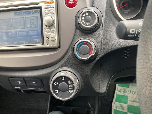 G ETC ナビ キーレスエントリー 電動格納ミラー CVT 盗難防止システム 衝突安全ボディ ABS CD DVD再生 ミュージックプレイヤー接続可 エアコン パワーステアリング(10枚目)