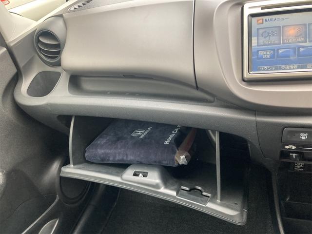 G ETC ナビ キーレスエントリー 電動格納ミラー CVT 盗難防止システム 衝突安全ボディ ABS CD DVD再生 ミュージックプレイヤー接続可 エアコン パワーステアリング(39枚目)