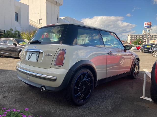 ＭＩＮＩ ＭＩＮＩ